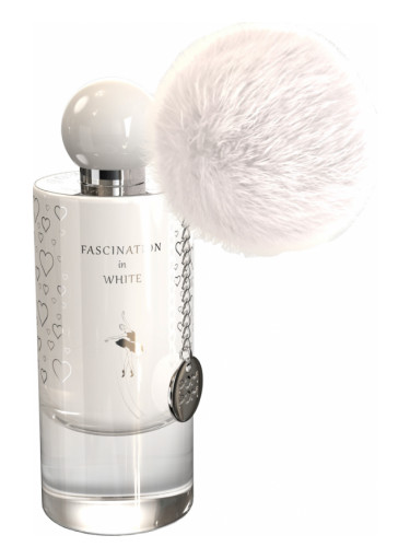 Fascination In White Pom Pom Collection