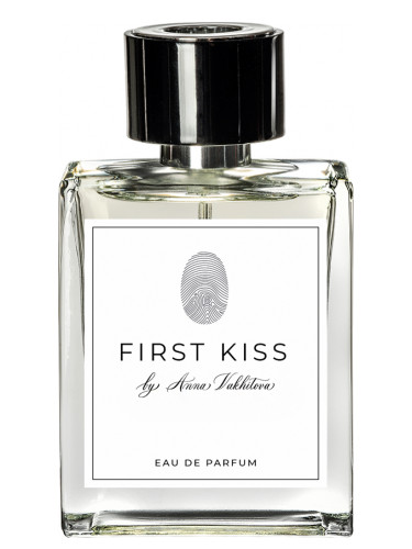 First Kiss Anna Vakhitova Perfumes