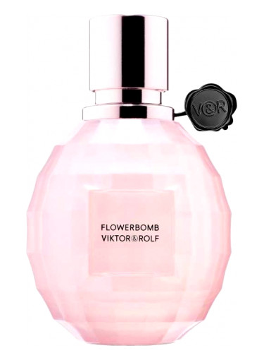 Flowerbomb La Vie en Rose 2017 Viktor&Rolf