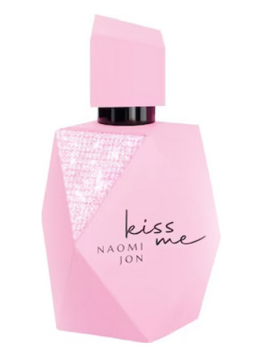 Kiss Me Naomi Jon