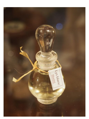 Lys Blanc Sharini Parfums Naturels