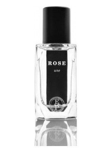 Rose Une Être Au Parfum
