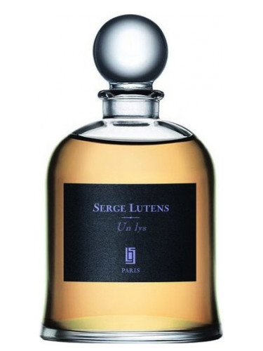 Un Lys Serge Lutens